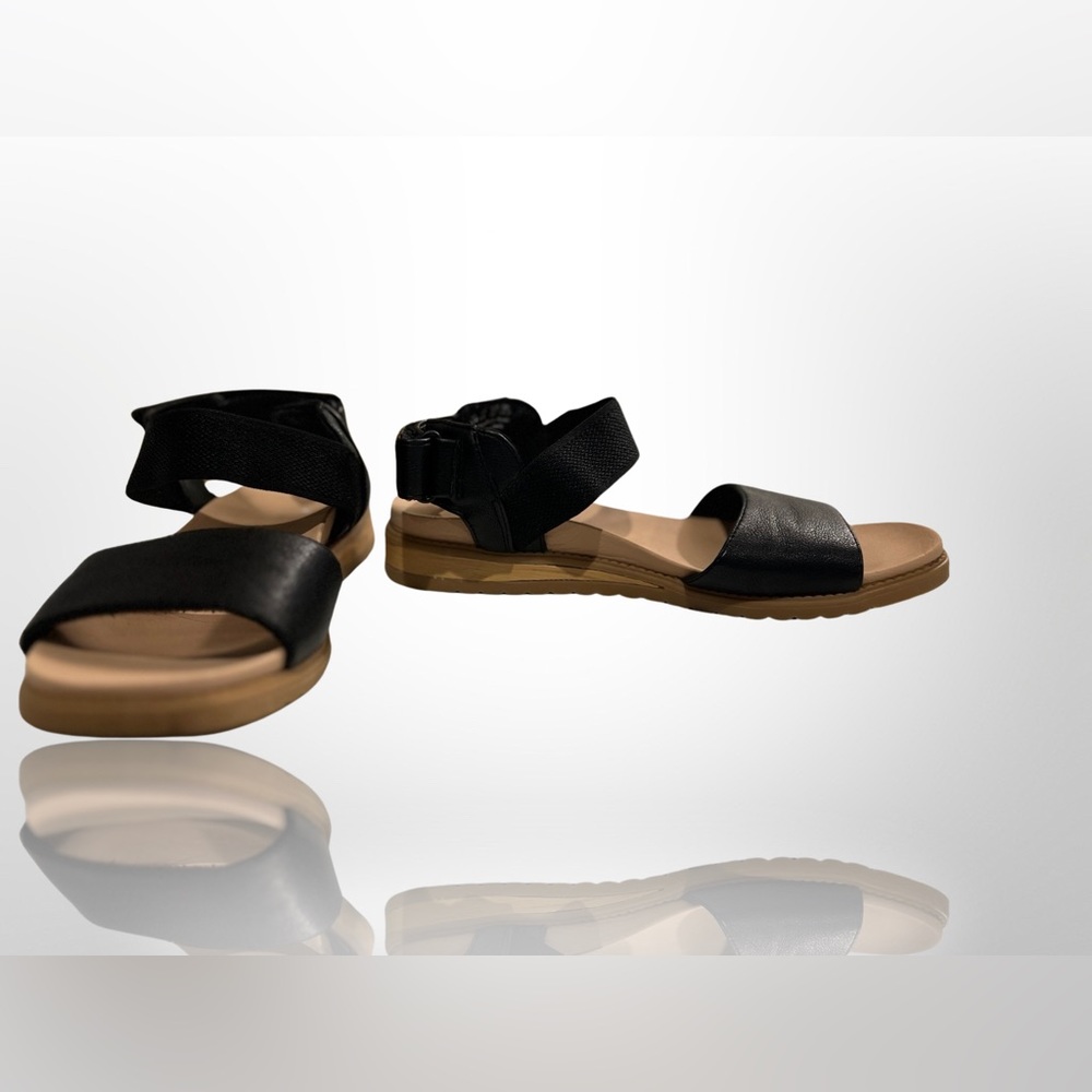 Dr. Scholl’s Black Vegan Leather 1 inch Heel Sandals